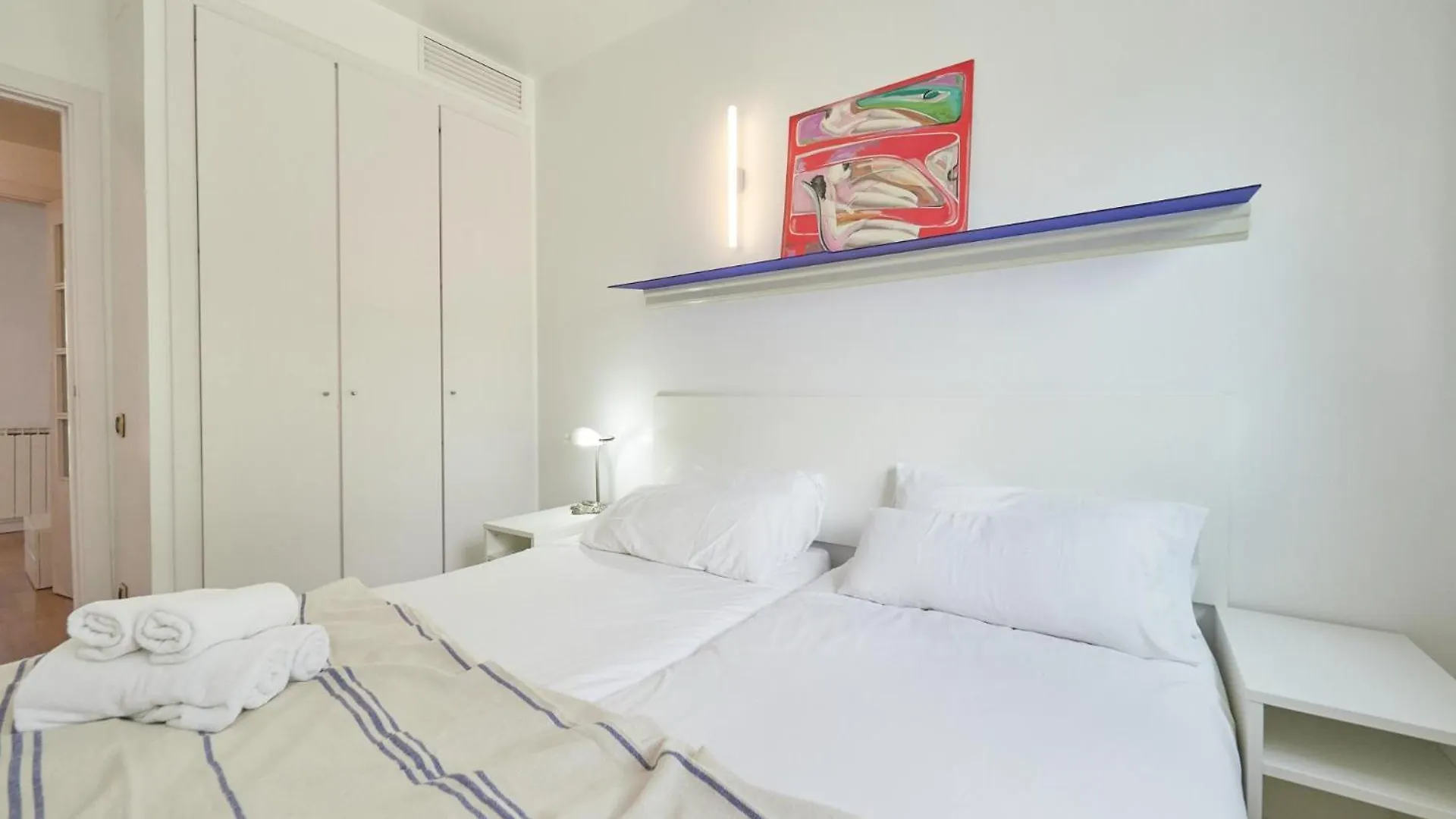 Vila Olimpica Pool Suites Barcelona Apartment