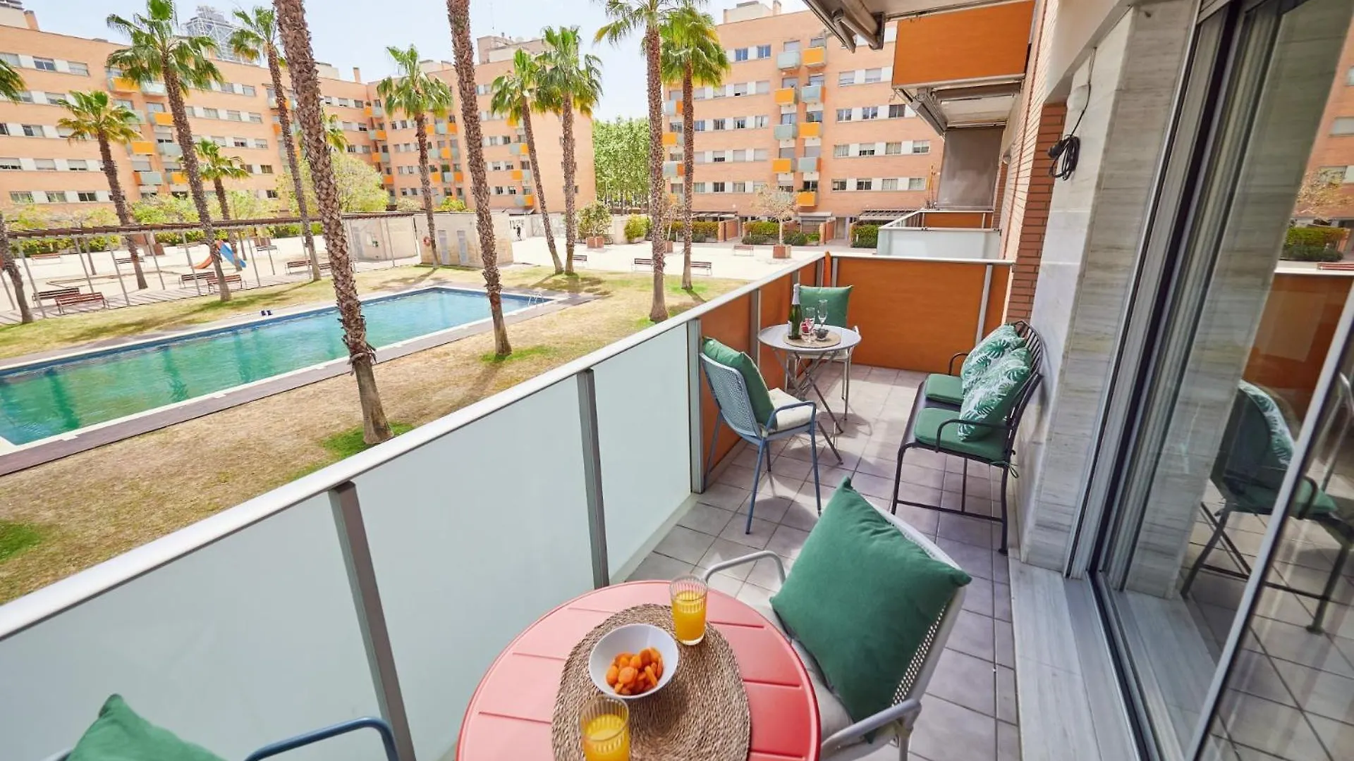 Vila Olimpica Pool Suites Barcelona