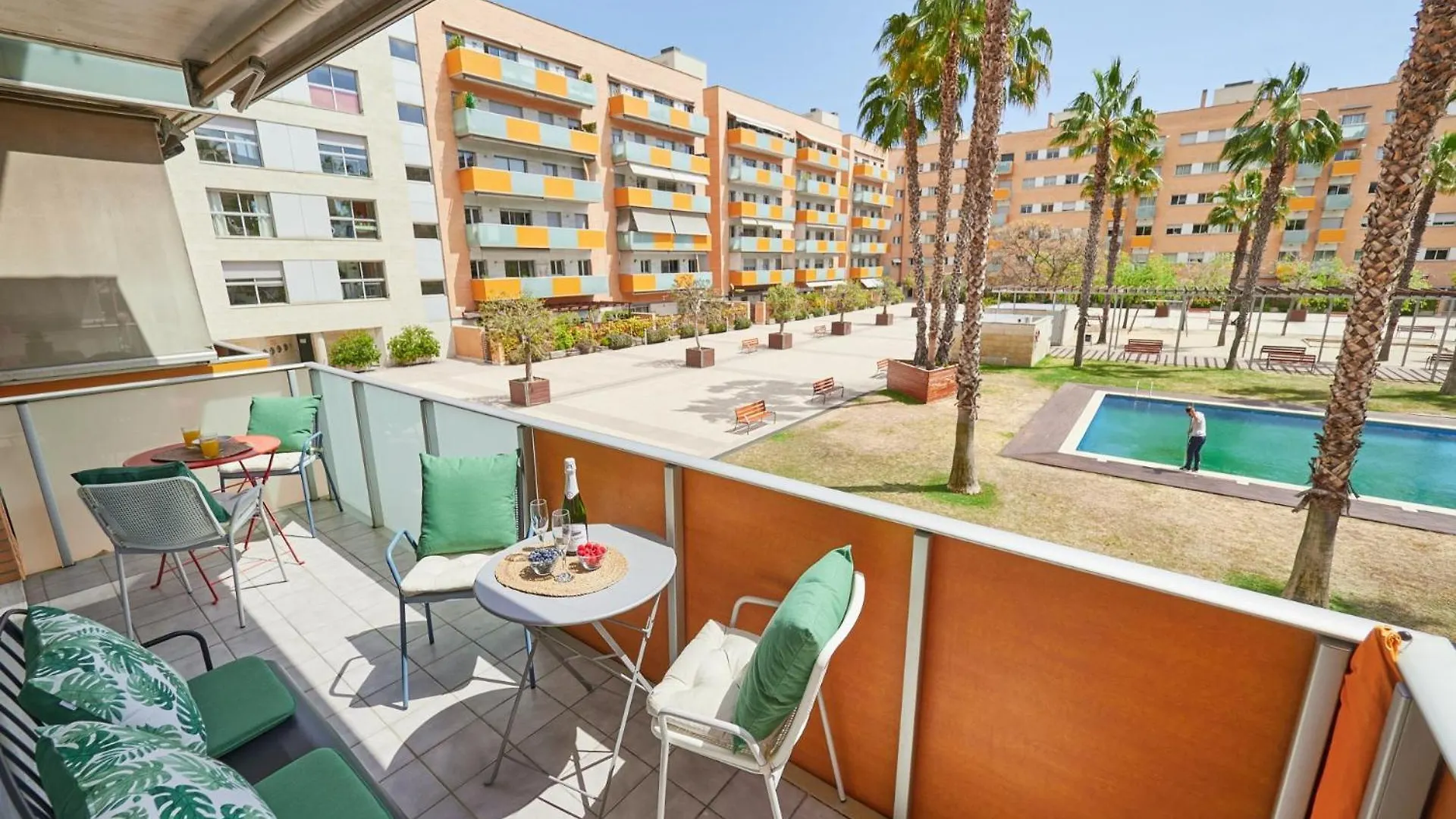 Vila Olimpica Pool Suites Barcelona Spain