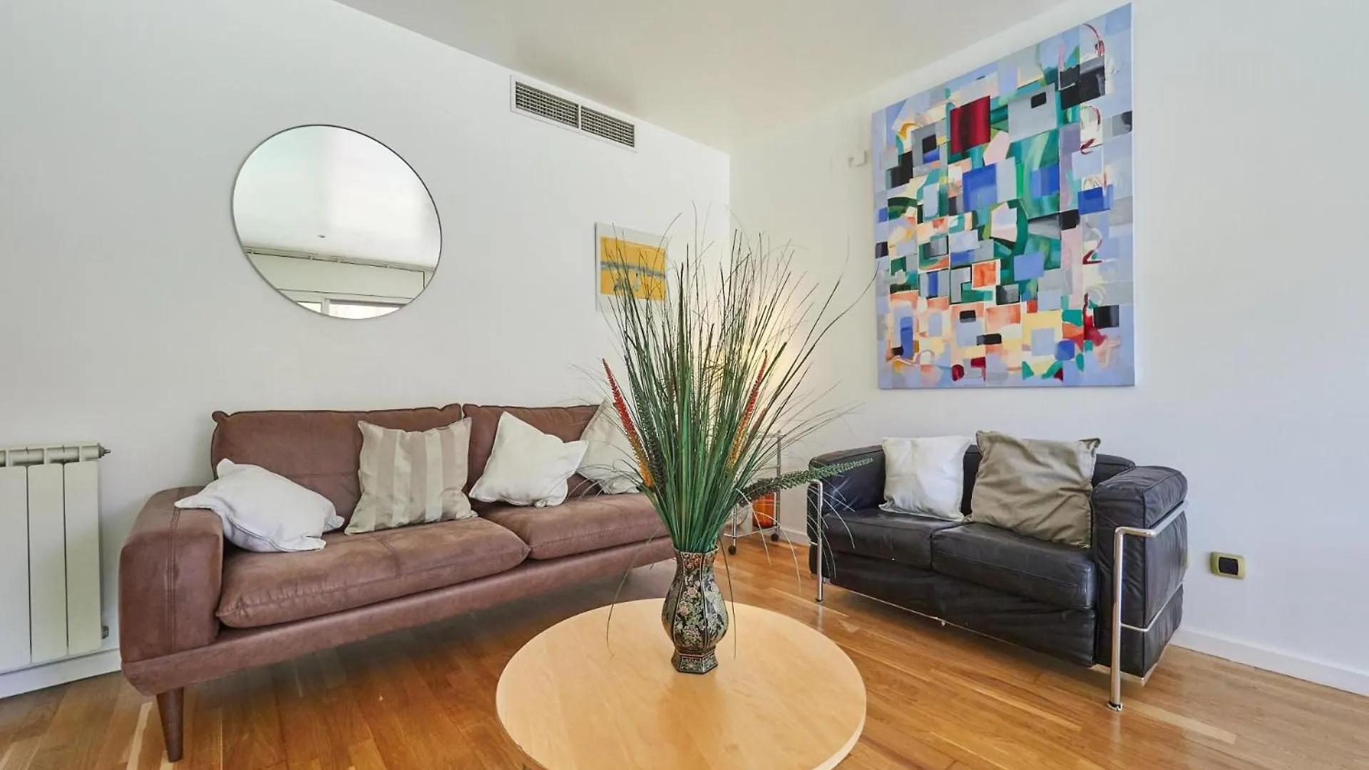 Vila Olimpica Pool Suites Barcelona Apartment